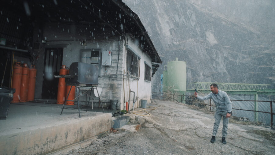 Film Still CHI CAVA?